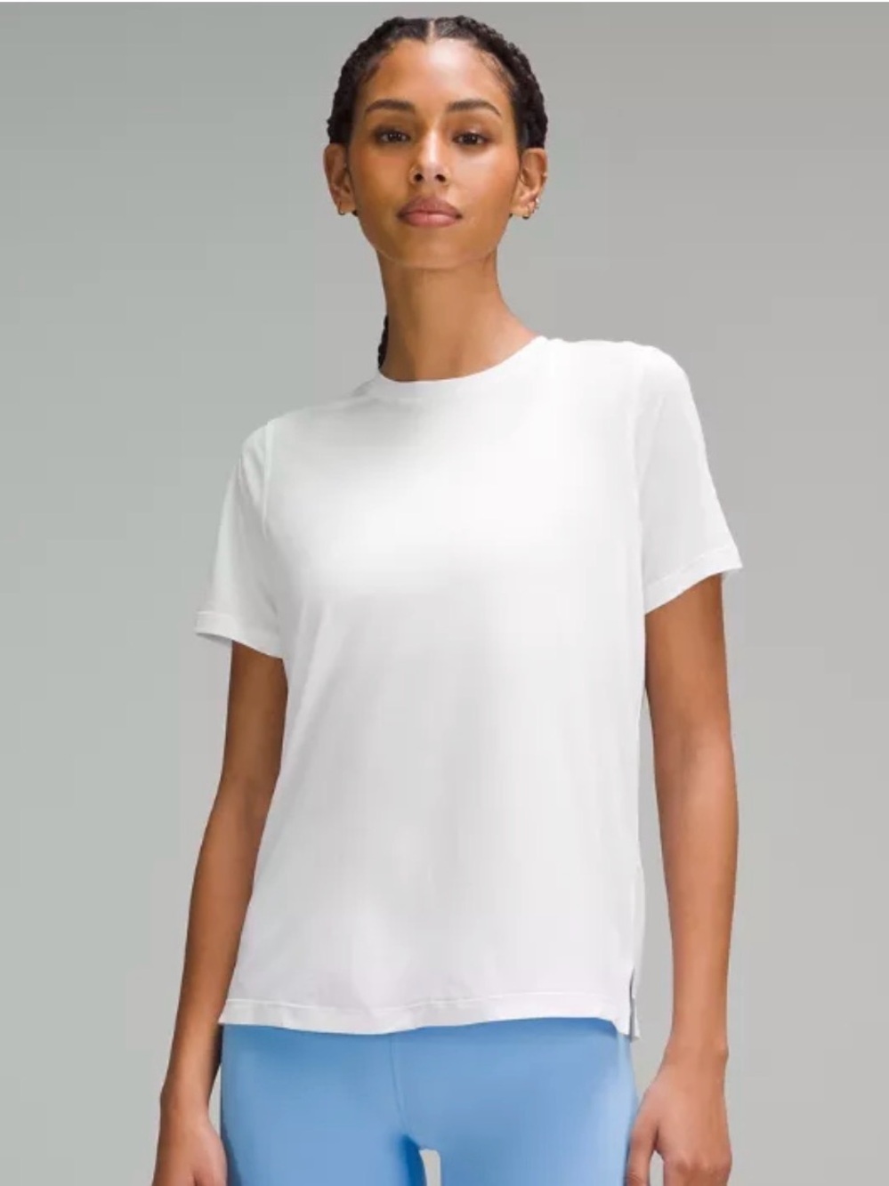 Lululemon Ultralight hip-length T- light blue - Picture 6 of 7